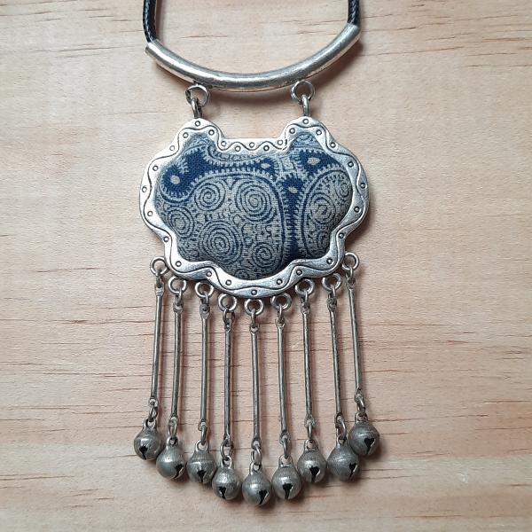 Collier ethnique Tibétain avec pampilles Vijñâna
