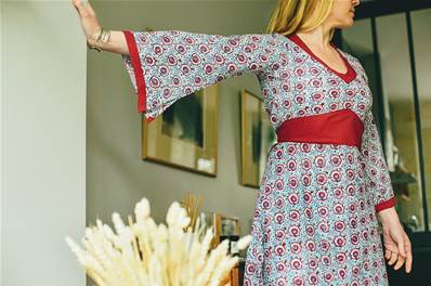 Robe d'été bleue motifs rouges indiens coton imprimée à Jaipur