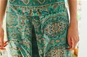 Pantalon bleu vert en soie indienne