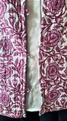 Veste indienne matelassée réversible fleurie blanche à fleurs violettes