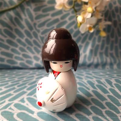 Poupée kokeshi petit modèle blanche 5 cm