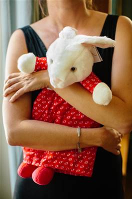 Peluche Marionnette Madame Lapin habillée