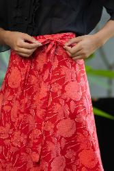 Jupe portefeuille indienne fleurie rouge