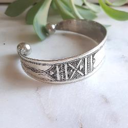 Bracelet Touareg Argent Artisanale – Jonc Ethnique Gravé