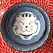 Bol japonais chat bleu au grelot 14 cm x 7 cm