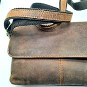 Sac à main en cuir de buffle artisanal 13X23X6 cm