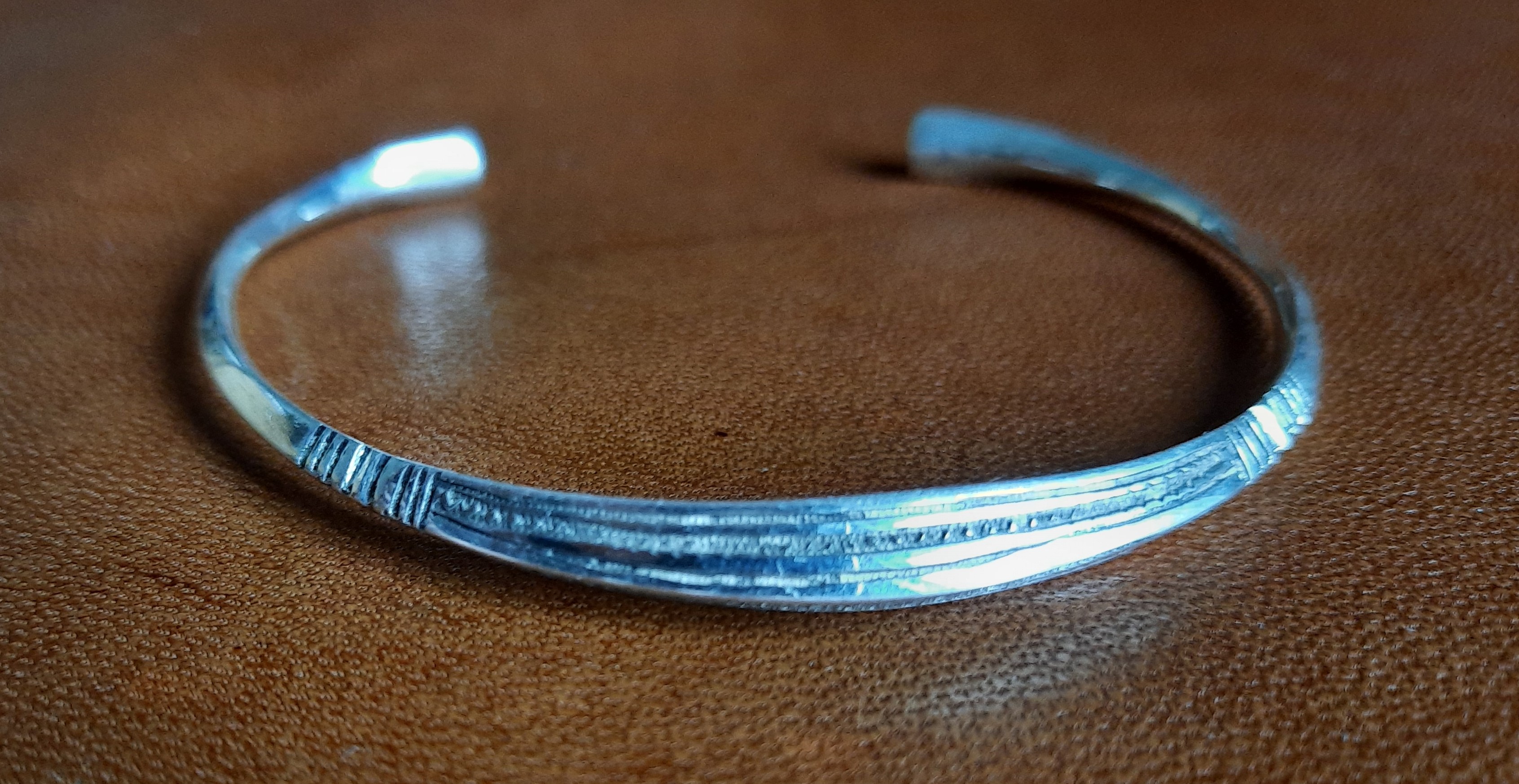 Bracelet Touareg Ethnique en argent gravé Homme/Femme Afaraj