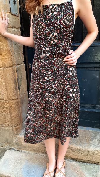 Robe Soba mi longue bretelles motif ethnique
