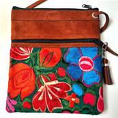 Sac à main rectangulaire fleurs brodées 1 Artisanat du Guatemala