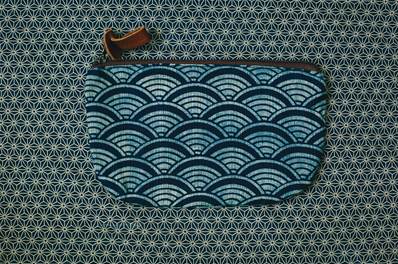 Trousse indigo motif Seigaiha Vague