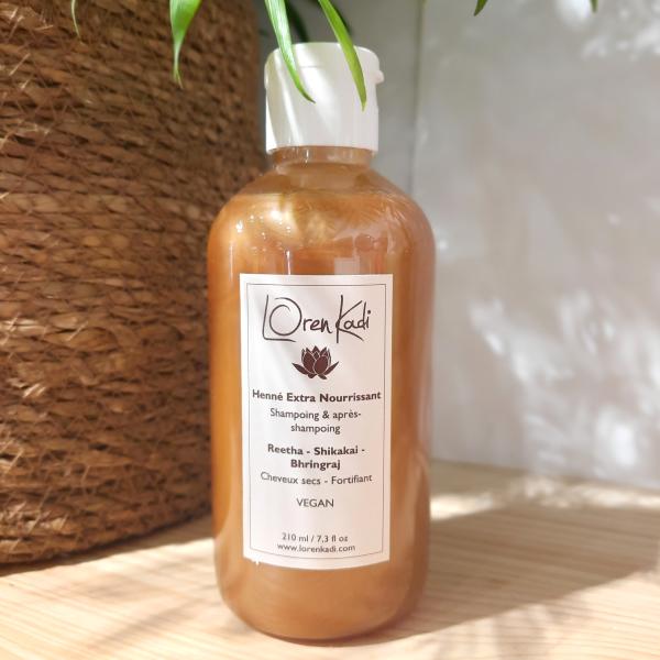 Shampoing ayurvédique "Henné" Cheveux Normaux Secs Colorés