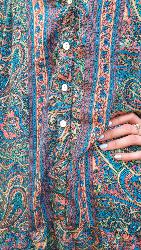 Robe tunique en soie manche longue motifs cachemire bleu