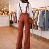 Salopette fantaisie à carreaux – Esprit rétro créatif