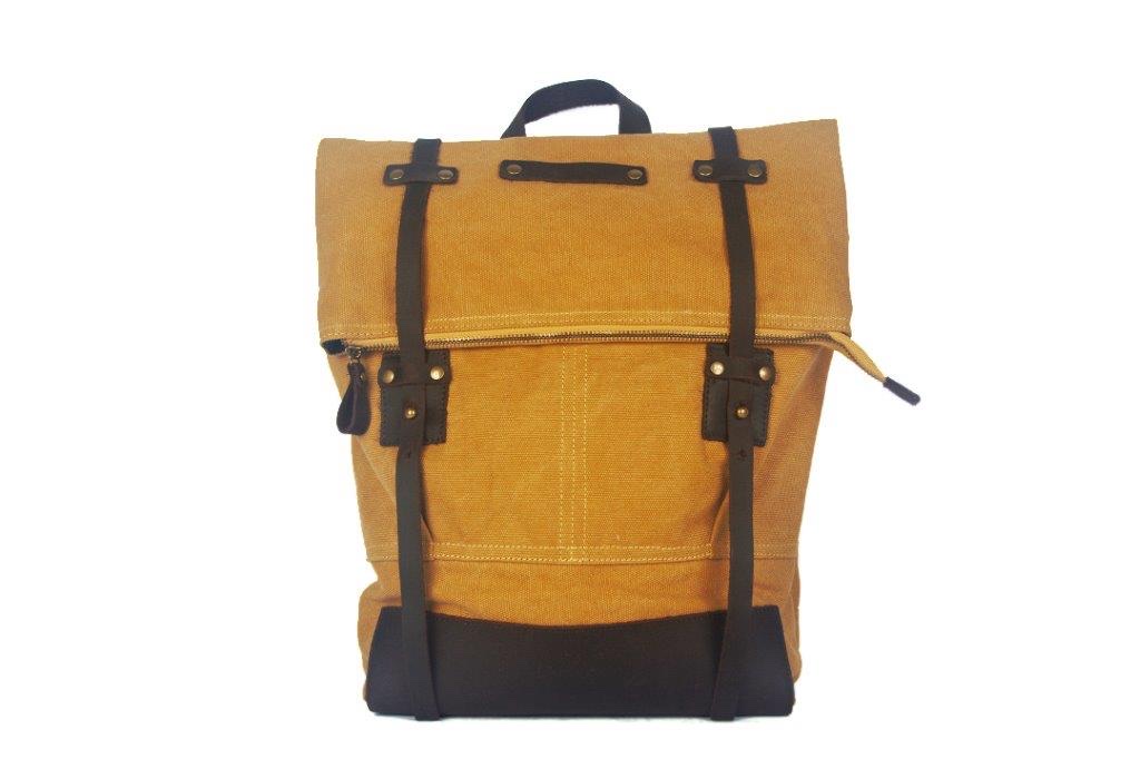 Sac  dos  rabat allong (65cm) cuir et coton moutarde 43x35cm