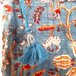 Trousse de toilette indienne bleue fleurs cachemire 25x20x13 cm