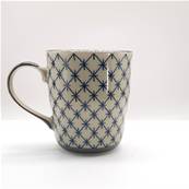 Tasse à thé japonaise motif point de croix bleu 9cm