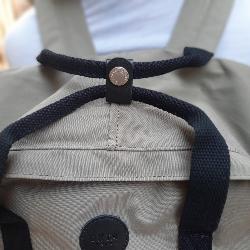 Sac à dos imperméable kaki