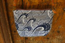 Sac à main japonais petit tissus indigo motif Vagues