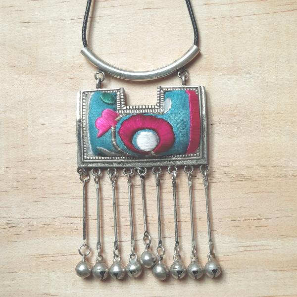 Collier ethnique Tibétain avec pampilles Chödzin