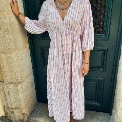 Robe longue blanche raye orange curs roses, en gaze de coton