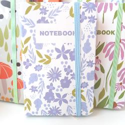 Carnet format A5 fleurs violettes 14x21cm