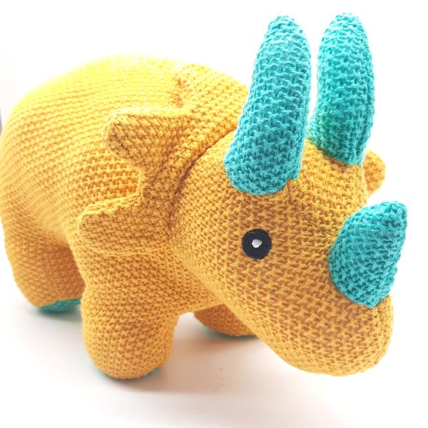 Peluche tricératops