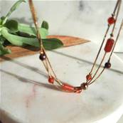 Bracelet multi rangs "Éclat de Cornaline" - fils rigides