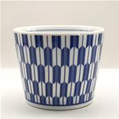 Tasse japonaise bleue motif pointes de flèche 7cm