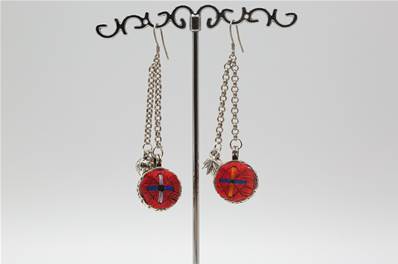 Boucles d'oreilles ethniques du Tibet pendentif rond rouge