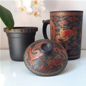 Tisanière chinoise antique en terre dragon couleur noire