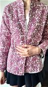 Veste indienne matelassée réversible fleurie blanche à fleurs violettes