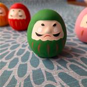 Statuette japonaise Daruma - Porte-bonheur 