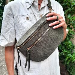 Sac banane double velour cotelé vert