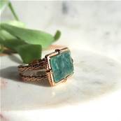 Bague "Impériale" - Chevalière Moderne en Jade d'Afrique