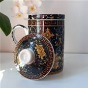 Tisanière chinoise antique noire et fleurs jaunes