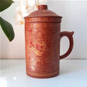 Tisanière chinoise antique en terre dragon couleur brique