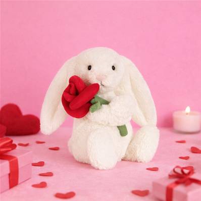 Peluche lapin avec une rose dans les bras Jellycat