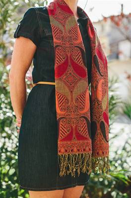 Echarpe foulard femme motif indien rouge