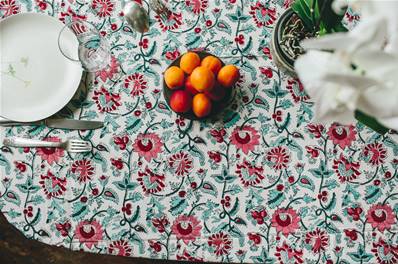 Tenture indienne coton blockprint 270x225cm fleurs roses feuilles vertes