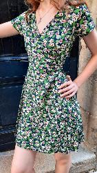 Robe courte Hato motif floral
