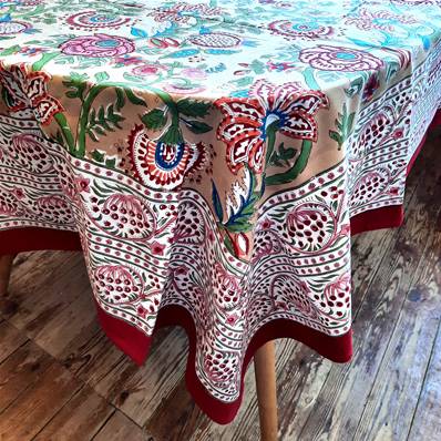 Tenture indienne artisanale block print 150x225 cm – Rouge et vert