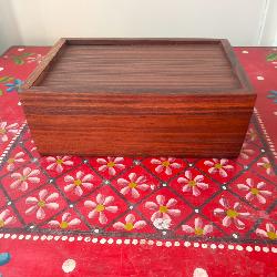 Boîte en bois à bijoux indienne en bois 23cm x15 cm MIG40722A