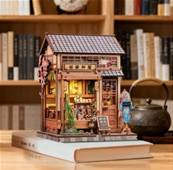 Book Nook Boutique de Kimono