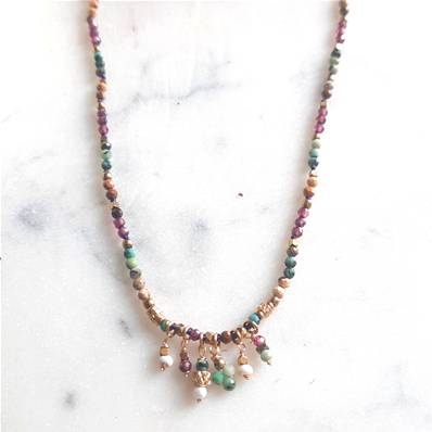 Collier perlé rose pierres pampilles
