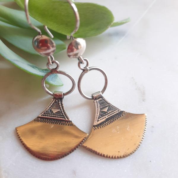 Boucles d’Oreilles Touareg Satsat Argent et Laiton – Bijoux Ethniques Artisanaux 9019