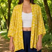 Veste kimonoTOA jaune à motifs graphiques