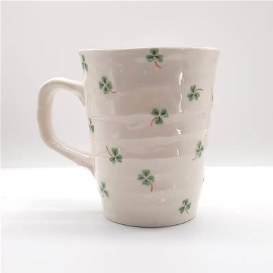 Tasse japonaise motif trèfles verts 10cm