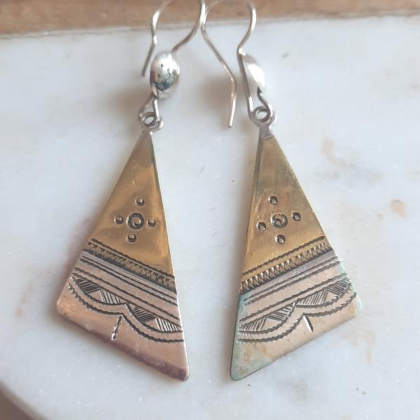 Boucles d’Oreilles Touareg conique Argent et Laiton – Bijoux Ethniques Artisanaux 9017