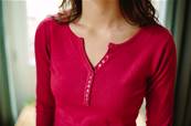 Pull fin 5 boutons col V et manches, laine soie et cachemire