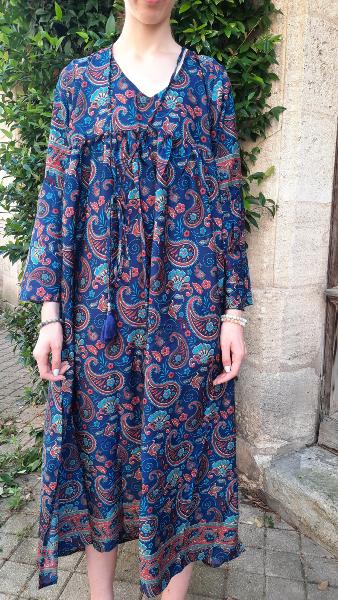 Robe ethnique longue et large bleu